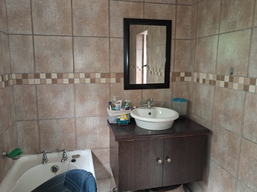 To Let 3 Bedroom Property for Rent in Gonubie Eastern Cape